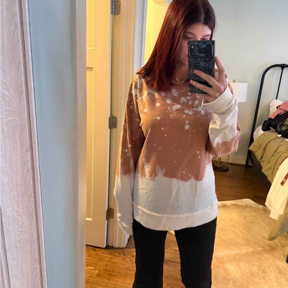 Bleach-Splatter Dip-Dye Sweatshirt in Rust and Cream size S